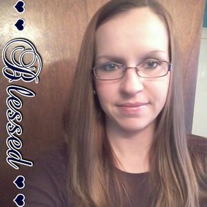 Meet your Posher, Cassandra